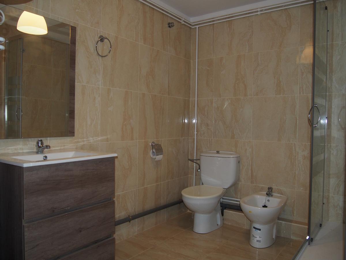 Rent 10 * Barcelone
