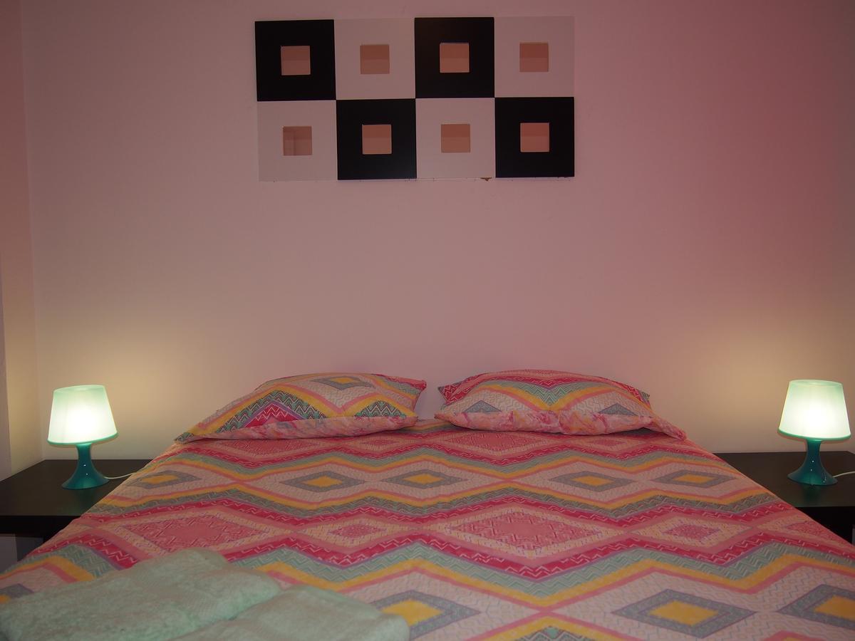 Rent 10 * Barcelone
