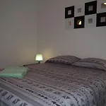 Barcelona Rooms Rent 10